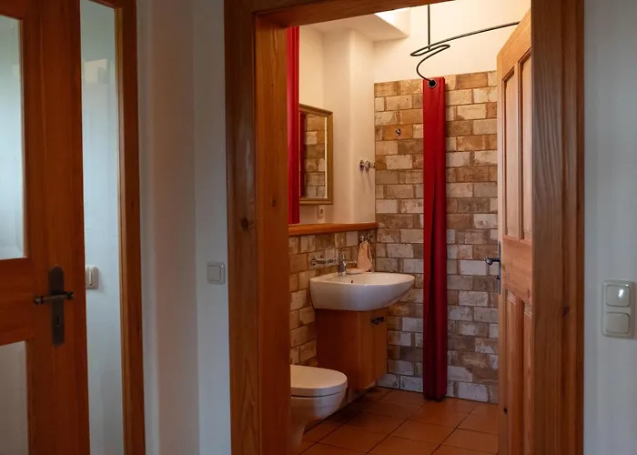 Finkenhuebelblick غروسشوناو