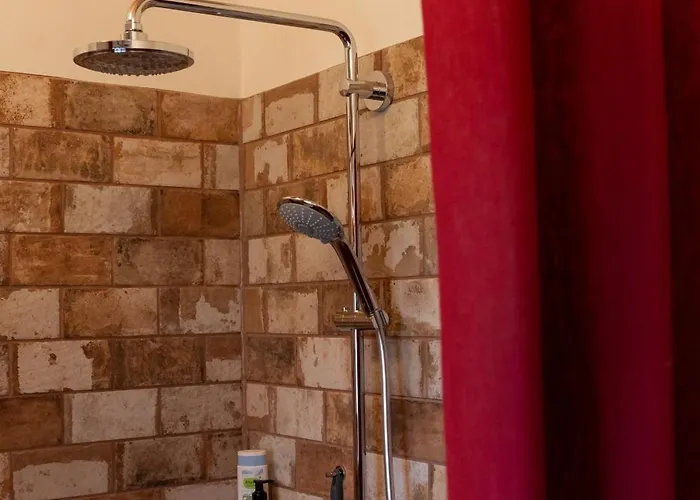 Finkenhuebelblick * غروسشوناو